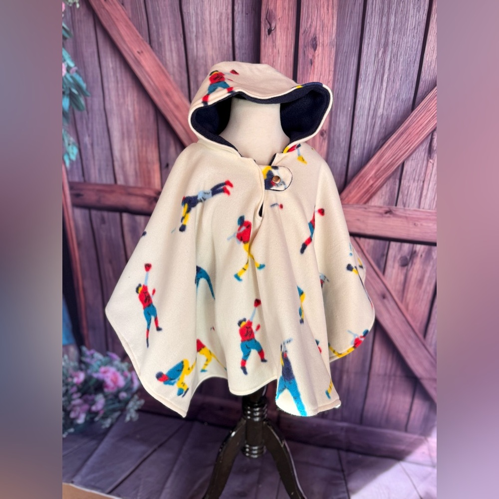 Adorable Hooded Car Seat Poncho